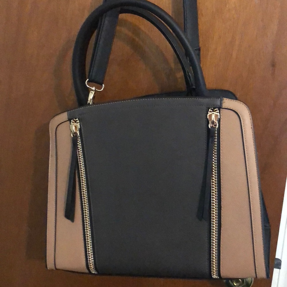 Multi-purpose Purse - Picture 2 of 4